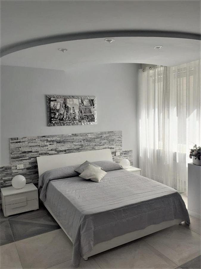 Apartamento La Cittadella10 Turín Exterior foto